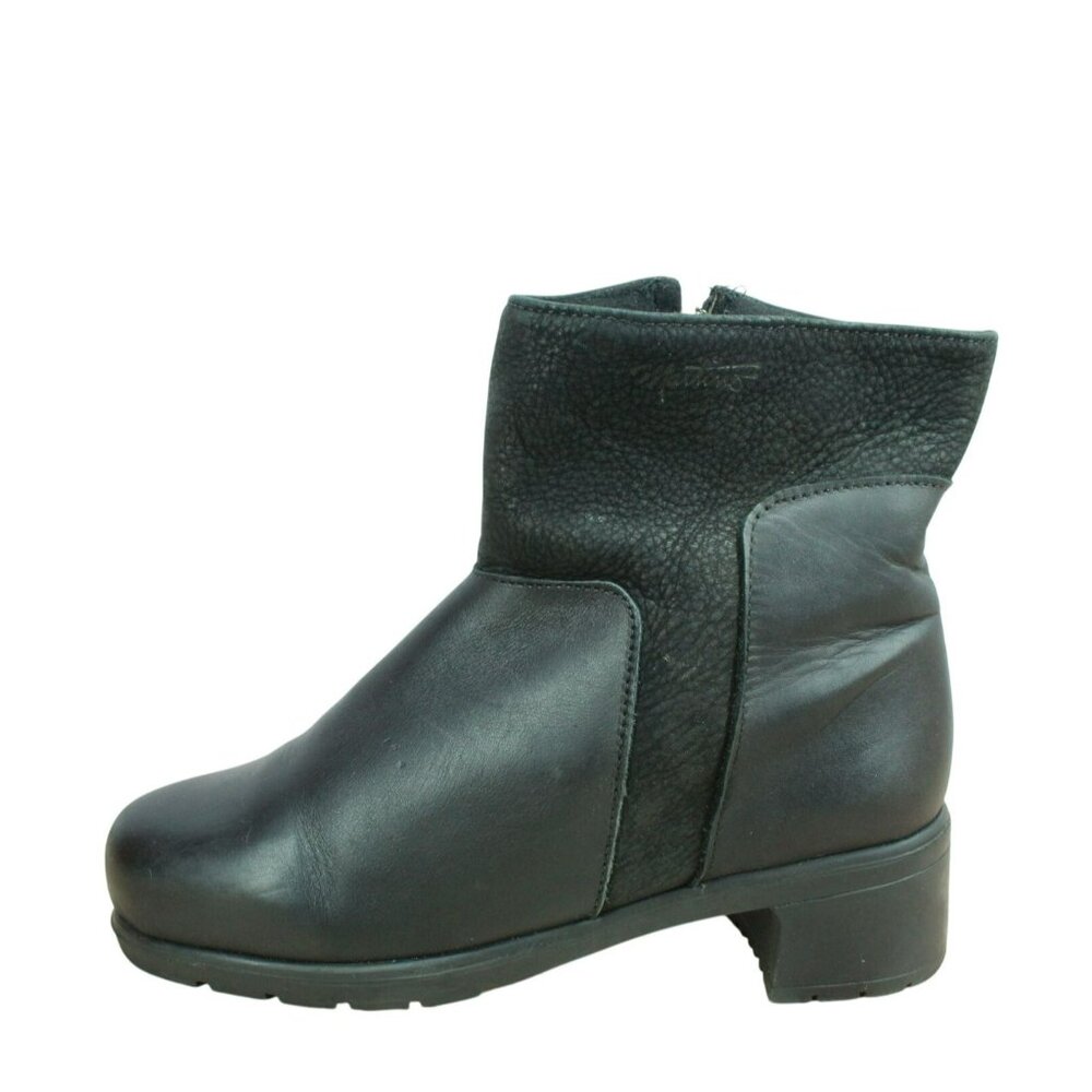 Martino Black Leather Side Zip Wool Lined Ankle Winter Boots Size 7.5 D